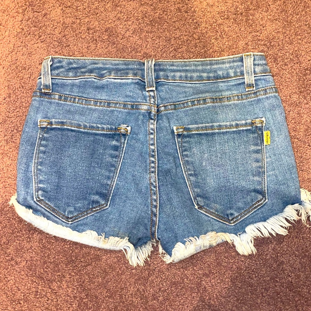 ripped denim shorts - Picture 3 of 3